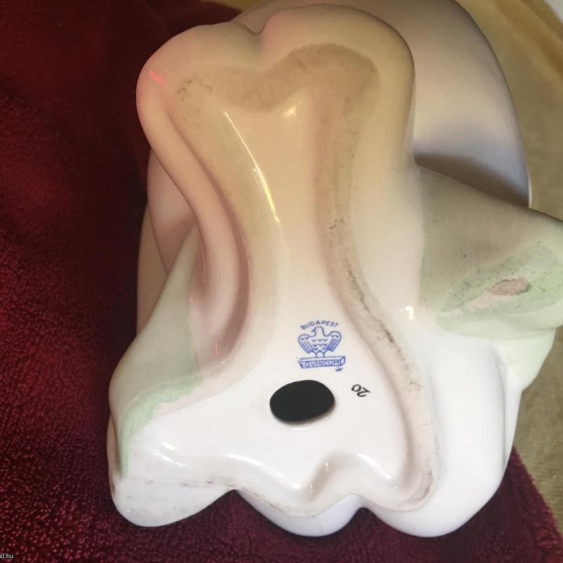 Aquincumi - porcelán térdeplő akt, porcelán, nipp