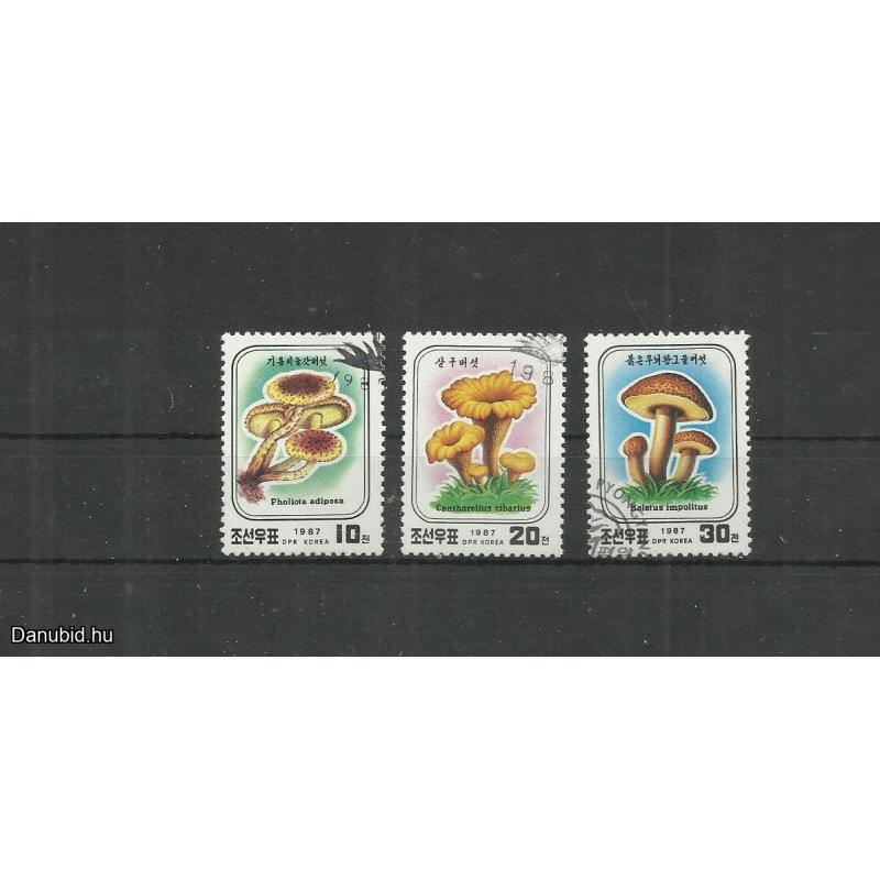 1987.- Észak - Korea - MNH/** - pecsételt - gomba sor