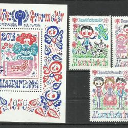1979.- MNH/** - Nemzetközi gyermekév - blokk + sor