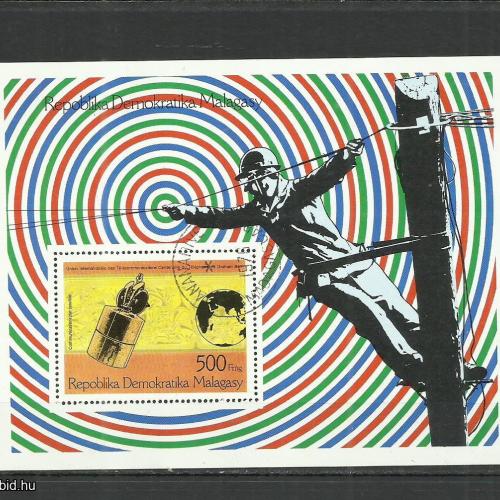 1976.- Madagaszkár -  blokk - Telefon - Bell - telefon hívás