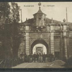 1916.- Komárom - Uj városkapu- képeslap