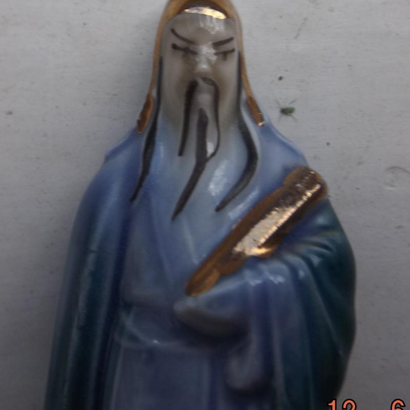 Keleti bőlcs kis szobor porcelán  aranyozott Kínai