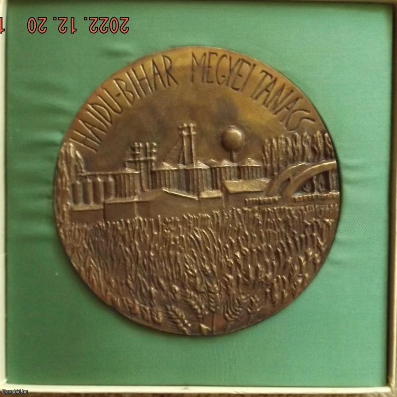 1977. - Közösségi munkáért-Hajdú - Bihar - Megye -plakett