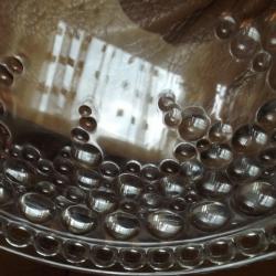 Torta vagy  gyümölcs  lapostartó üveg