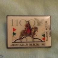 1100 A Honfoglalás emlékére 1996 - Keszthely - jelvény