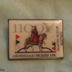 1100 A Honfoglalás emlékére 1996 - Keszthely - jelvény