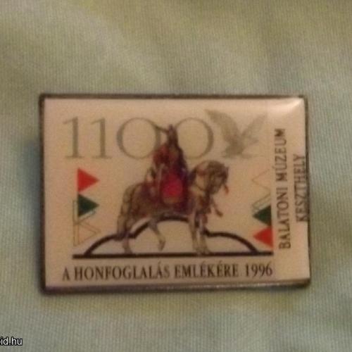 1100 A Honfoglalás emlékére 1996 - Keszthely - jelvény