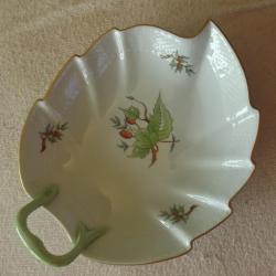 Herendi - levélalakú kínáló - Hecsedli minrás