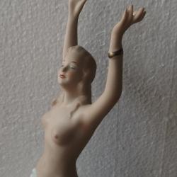 Wallendorf -  Hastáncos lány -hőlgy