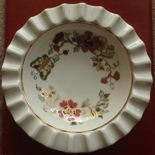 Zsolnay - hamutartó - pillangó mintás