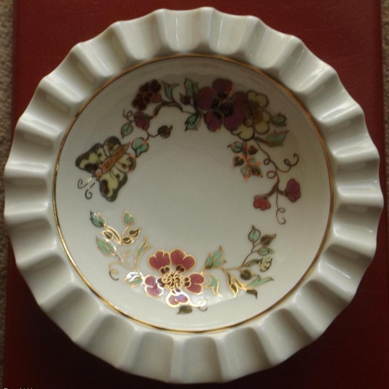 Zsolnay - hamutartó - pillangó mintás