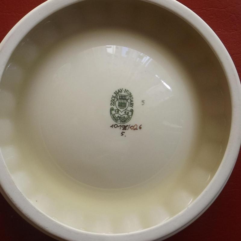 Zsolnay - hamutartó - pillangó mintás