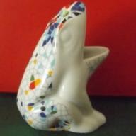 Gaudi béka - porcelán - Barcelona -ibolya váza