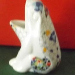 Gaudi béka - porcelán - Barcelona -ibolya váza