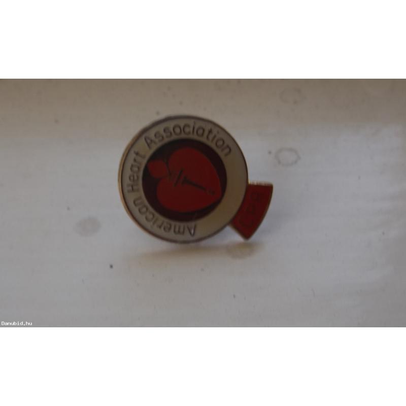 Vöröskereszt jelvény - egy csepp vér