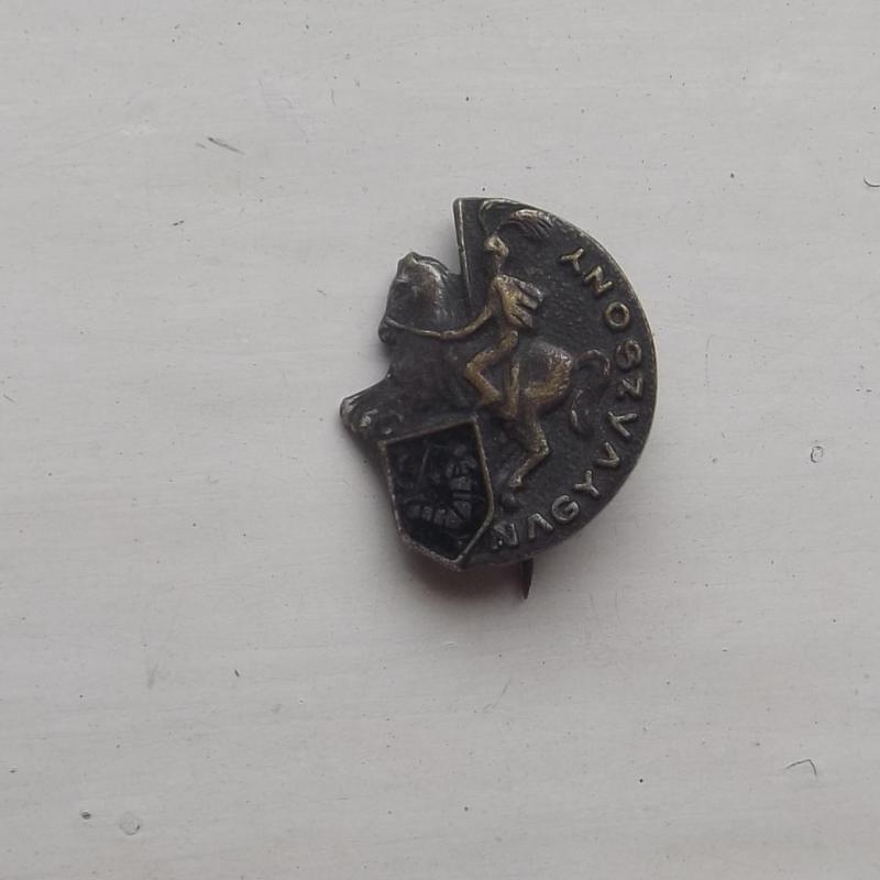 Nagyvázsony - régi jelvény Lovasjátékok