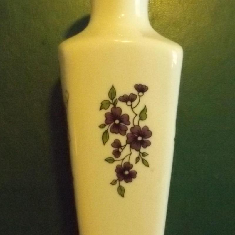 Zsolnay kisváza - 15 cm - Ibolyamintával