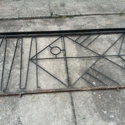 Székely motívumos korlátsor eladó